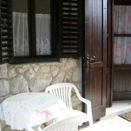 Apartment Perkovic Jadranka Kornić Exteriör bild
