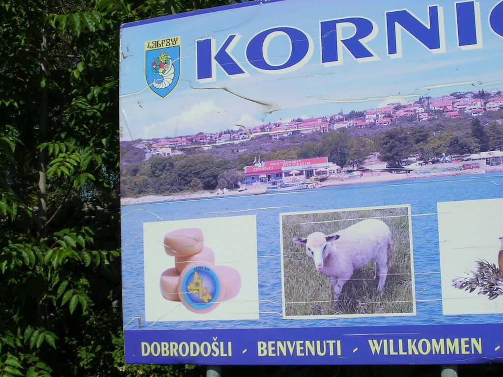 Apartment Perkovic Jadranka Kornić Exteriör bild