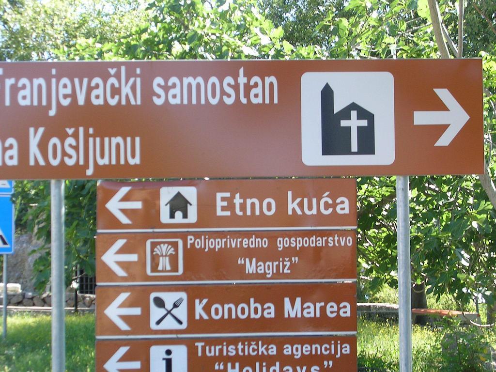 Apartment Perkovic Jadranka Kornić Exteriör bild