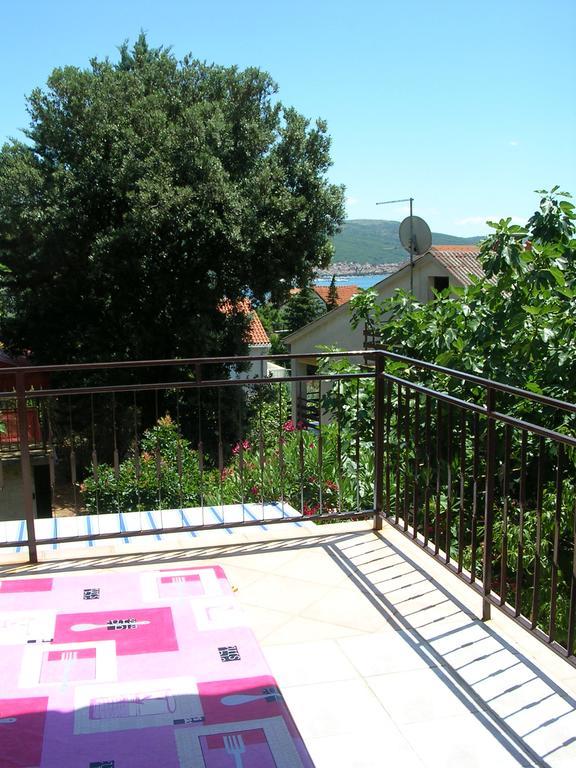 Apartment Perkovic Jadranka Kornić Exteriör bild